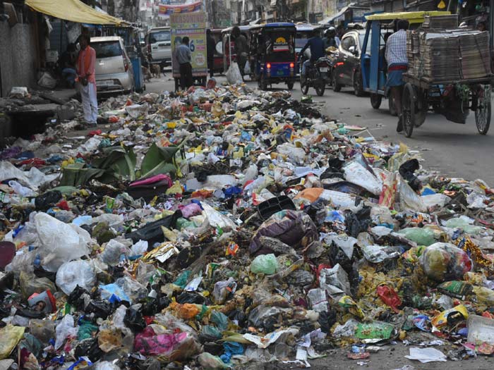 जयपुर में कचरे के ढेर