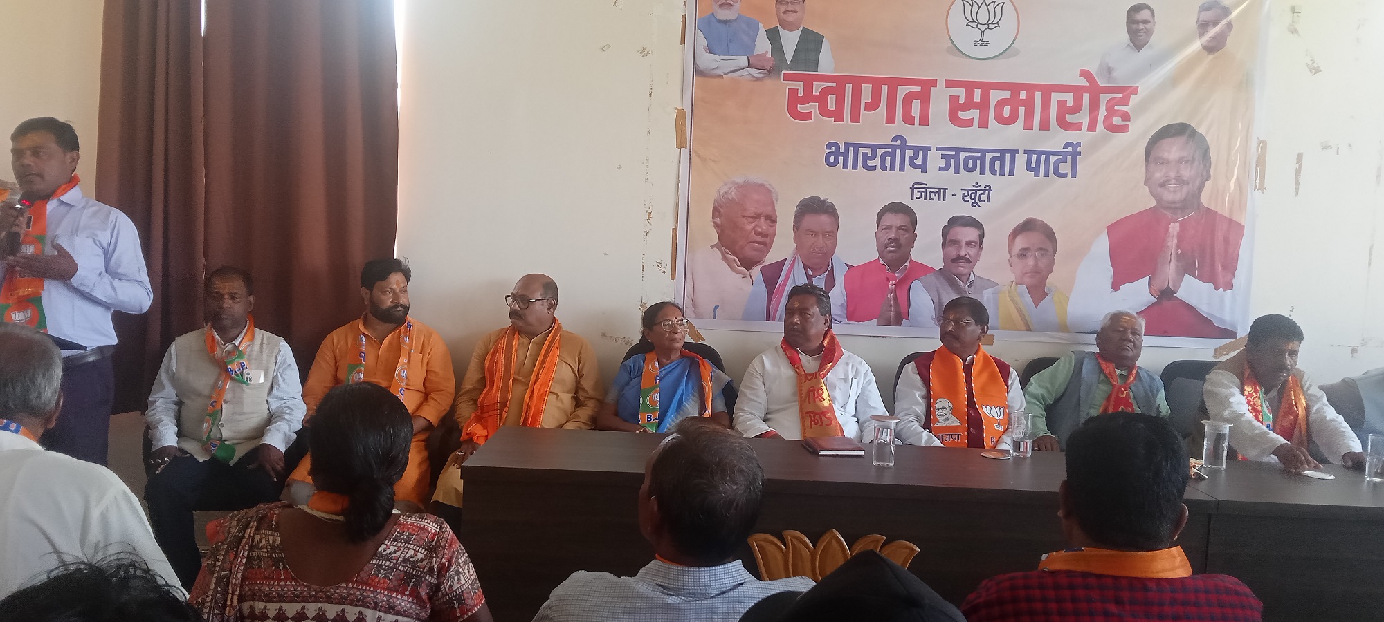 भाजपा के चुनाव कार्यालय का उद्घाटन 