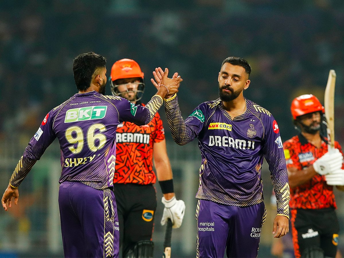 KKR defeated Sunrisers Hyderabad by four wickets