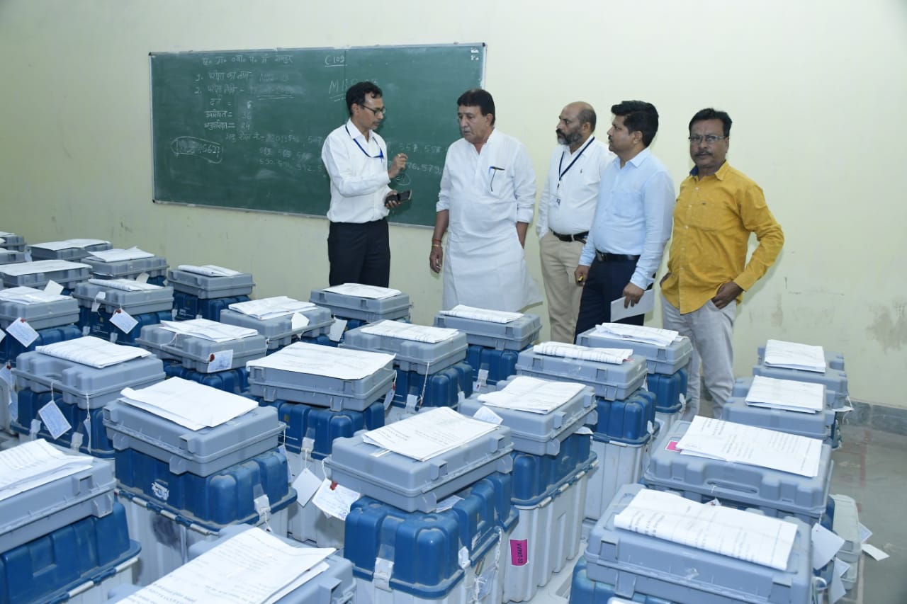 EVM machines deposited in the strong room