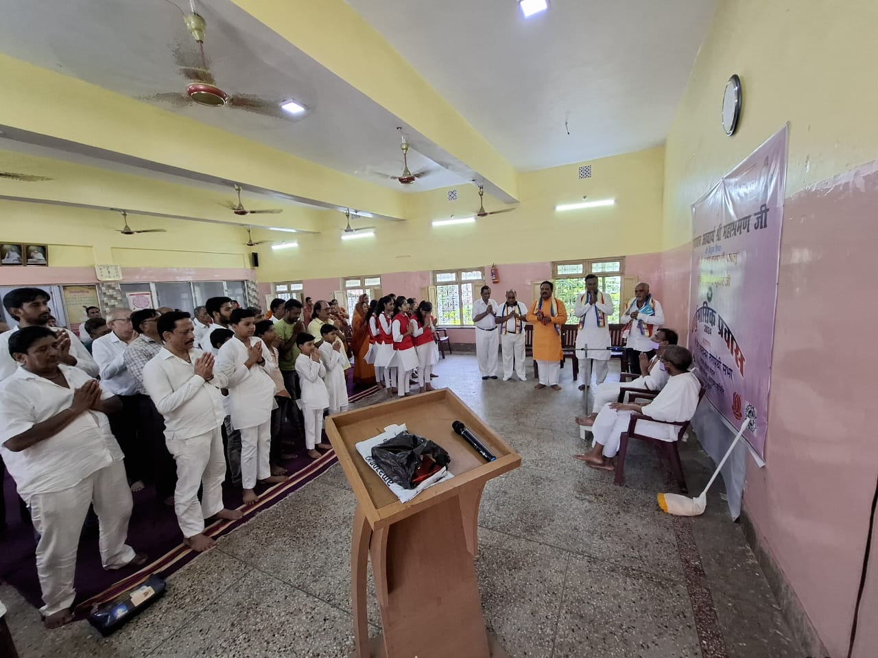 अररिया में आयोजित जैन समुदाय के चातुर्मासिक कार्यक्रम में शामिल हुए सांसद प्रदीप कुमार सिंह