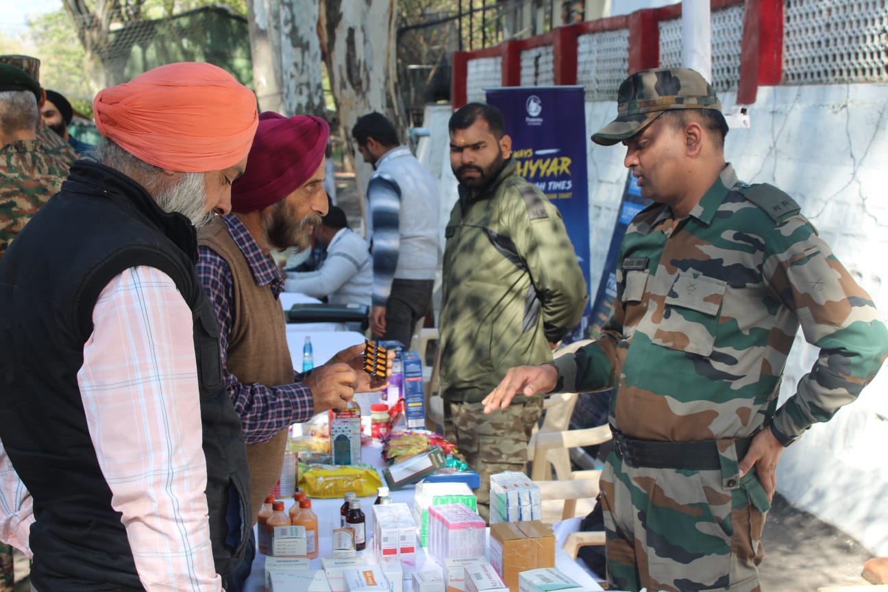 भूतपूर्व सैनिकों के लिए चिकित्सा शिविर का आयोजन किया भूतपूर्व सैनिकों के लिए चिकित्सा शिविर का आयोजन किया