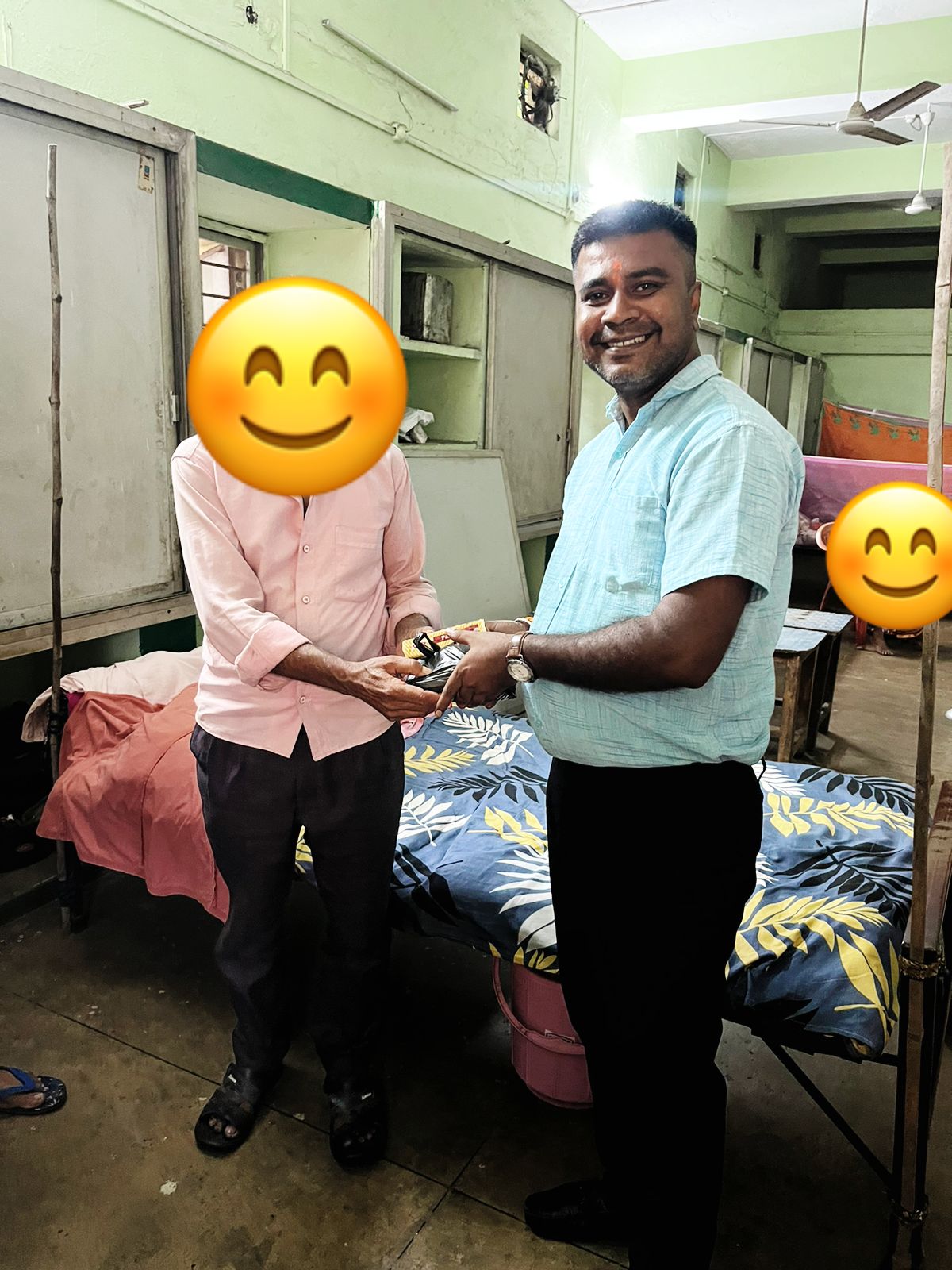 कोरबा : युवा कांग्रेस ज़िला कोरबा द्वारा स्व.श्री बिसाहुदास महंत जी की 46वी पुण्यतिथि के अवसर को सेवा दिवस के रूप में मनाया, प्रशांति वृद्धाआश्रम में फलहार का किया वितरण कोरबा : युवा कांग्रेस ज़िला कोरबा द्वारा स्व.श्री बिसाहुदास महंत जी की 46वी पुण्यतिथि के अवसर को सेवा दिवस के रूप में मनाया, प्रशांति वृद्धाआश्रम में फलहार का किया वितरण