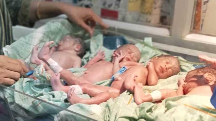 four  children birth