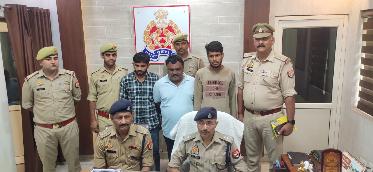 खुलासा करते एसपी सिटी व गिरफ्त में शूटर्स व षड्यंत्रकारी खुलासा करते एसपी सिटी व गिरफ्त में शूटर्स व षड्यंत्रकारी