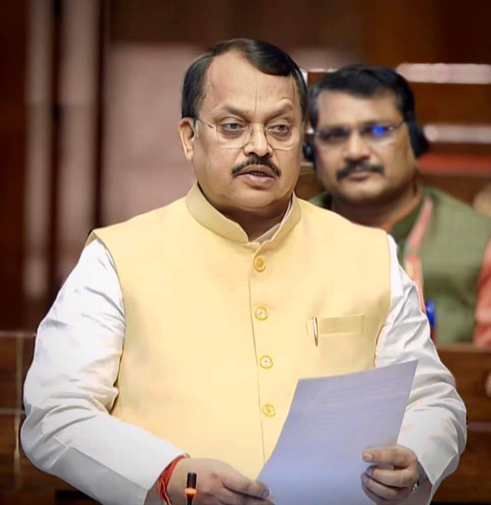 फोटो--31एचएएम- 2 राज्यसभा सांसद ने सदन में उठाया दिल्ली के ट्रेन चलाने का मुद्दा फोटो--31एचएएम- 2 राज्यसभा सांसद ने सदन में उठाया दिल्ली के ट्रेन चलाने का मुद्दा