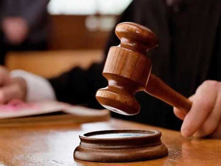 थानाध्यक्ष की हत्या के आरोप में नौ लोगों को उम्र कैद थानाध्यक्ष की हत्या के आरोप में नौ लोगों को उम्र कैद