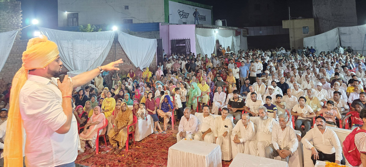 2 Snp-1 सोनीपत: लोगेंा को संबोधित करते हुए देवेंद्र कादियान। 2 Snp-1 सोनीपत: लोगेंा को संबोधित करते हुए देवेंद्र कादियान।