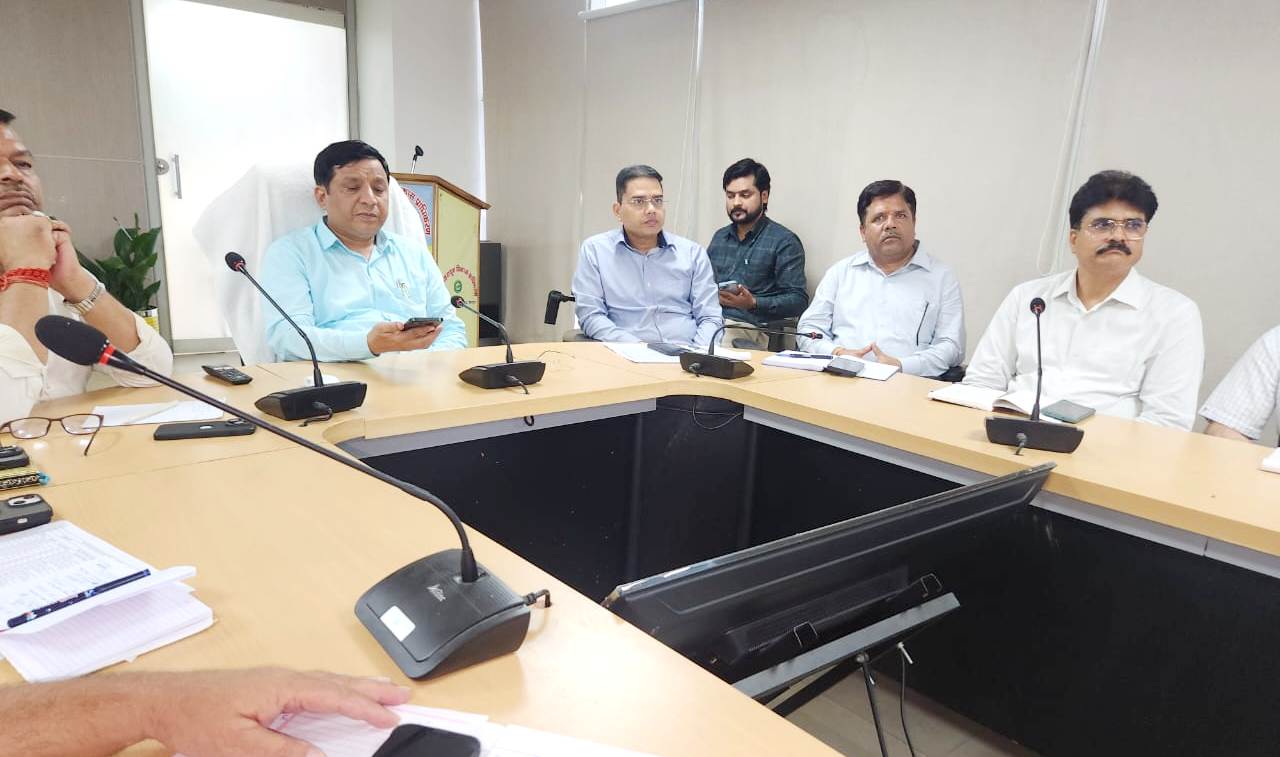 एमडीडीए की नई पहल, बेहतर काम करने वाले कर्मचारियों को मिलेगा ‘एम्पलॉय ऑफ द मंथ’ अवार्ड एमडीडीए की नई पहल, बेहतर काम करने वाले कर्मचारियों को मिलेगा ‘एम्पलॉय ऑफ द मंथ’ अवार्ड