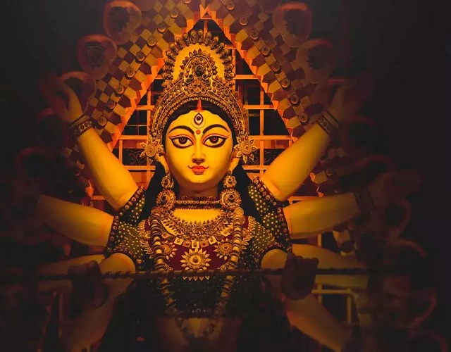 सेक्स वर्करों ने दुर्गा प्रतिमा के लिए मिट्टी देने से किया इनकार सेक्स वर्करों ने दुर्गा प्रतिमा के लिए मिट्टी देने से किया इनकार