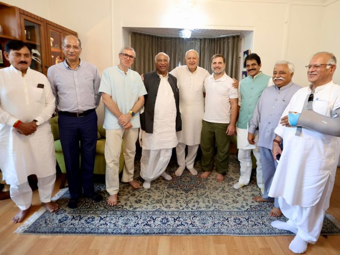 कांग्ेस के साथ गठबंधन तय कांग्ेस के साथ गठबंधन तय
