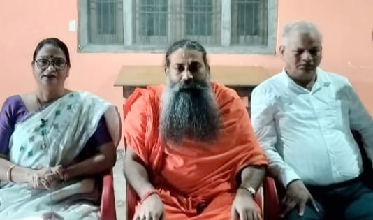 हिन्दुओं पर आघात व अत्याचार नही होगा बर्दाश्त : प्रपन्नाचार्य महाराज हिन्दुओं पर आघात व अत्याचार नही होगा बर्दाश्त : प्रपन्नाचार्य महाराज