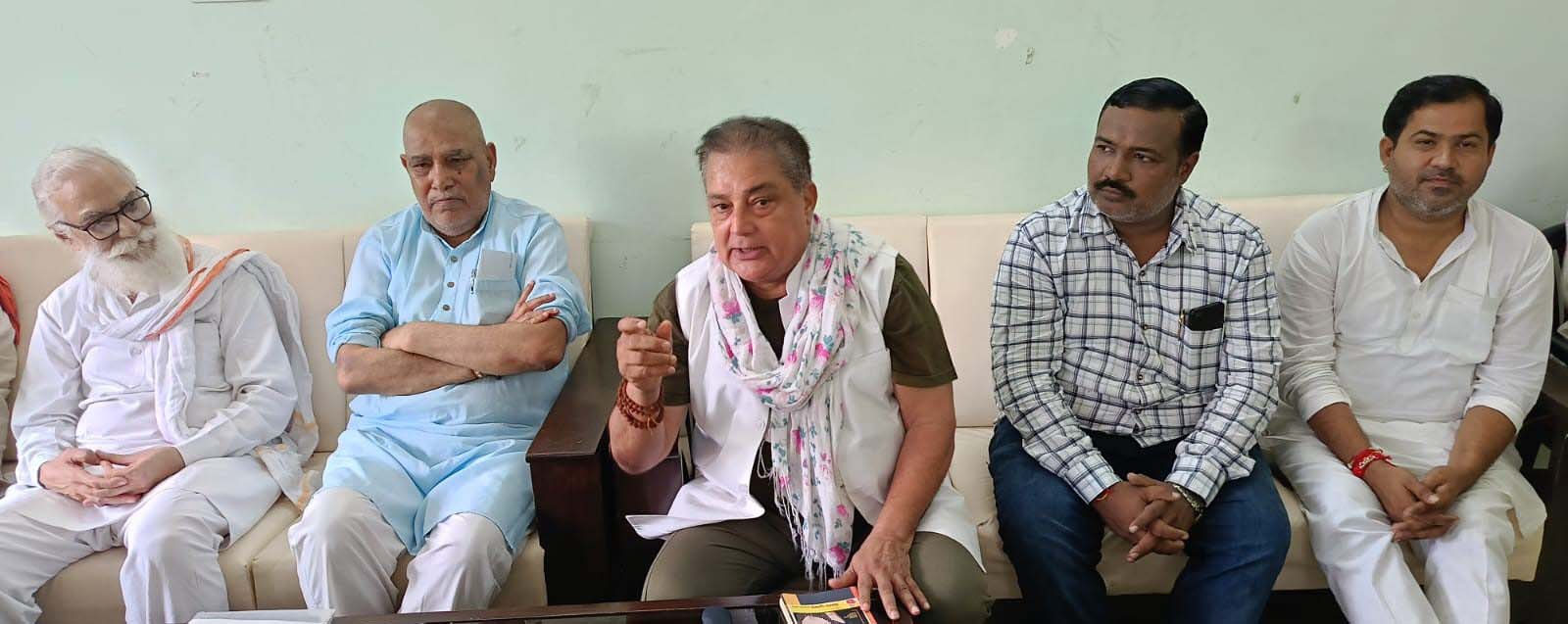 पृथक बुंदेलखंड राज्य को अक्टूबर से होगी जन जागरूकता अभियान की शुरुआत - राजा बुंदेला पृथक बुंदेलखंड राज्य को अक्टूबर से होगी जन जागरूकता अभियान की शुरुआत - राजा बुंदेला