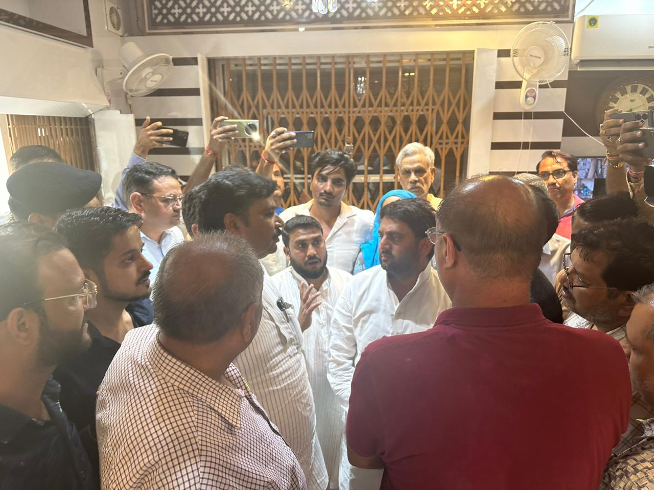 Alwar Alwar
