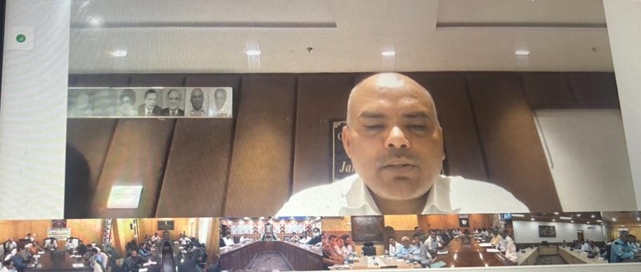 चुनाव व्यय निगरानी पर 800 अधिकारियों को प्रशिक्षण दिया चुनाव व्यय निगरानी पर 800 अधिकारियों को प्रशिक्षण दिया