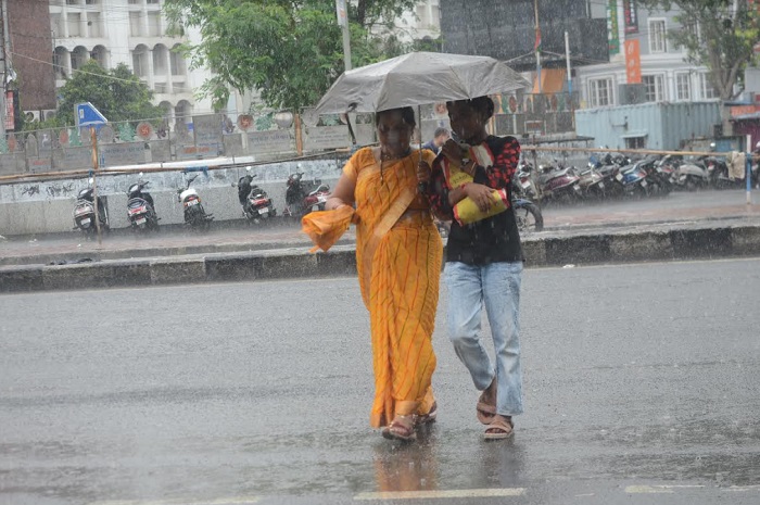 मध्‍यप्रदेश में भारी बारिश का दौर जारी, आज मालवा-निमाड़ के 14 जिलों में रेड और ऑरेंज अलर्ट