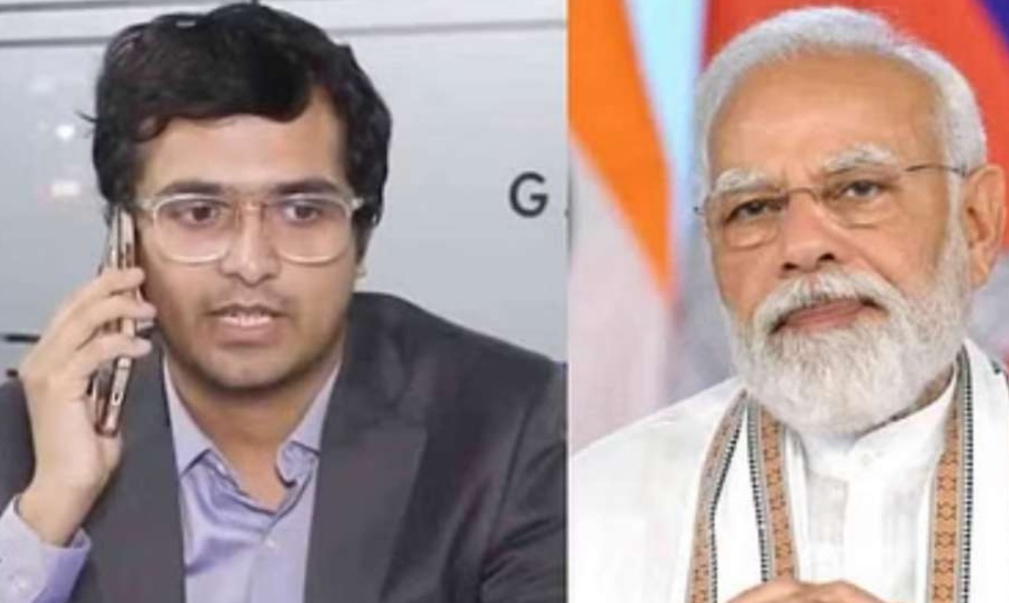 अल्मोड़ा से फोन पर बात करते प्रधानमंत्री नरेन्द्र मोदी। अल्मोड़ा से फोन पर बात करते प्रधानमंत्री नरेन्द्र मोदी।