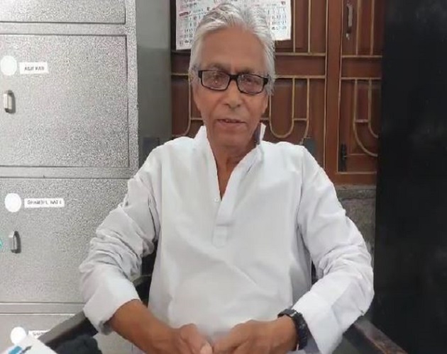 परिमल दे लौटाएंगे पुरस्कार परिमल दे लौटाएंगे पुरस्कार