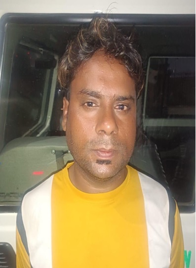 मादक पदार्थ गांजे की तस्करी करने वाला तस्कर चढ़ा पुलिस के हत्थे मादक पदार्थ गांजे की तस्करी करने वाला तस्कर चढ़ा पुलिस के हत्थे
