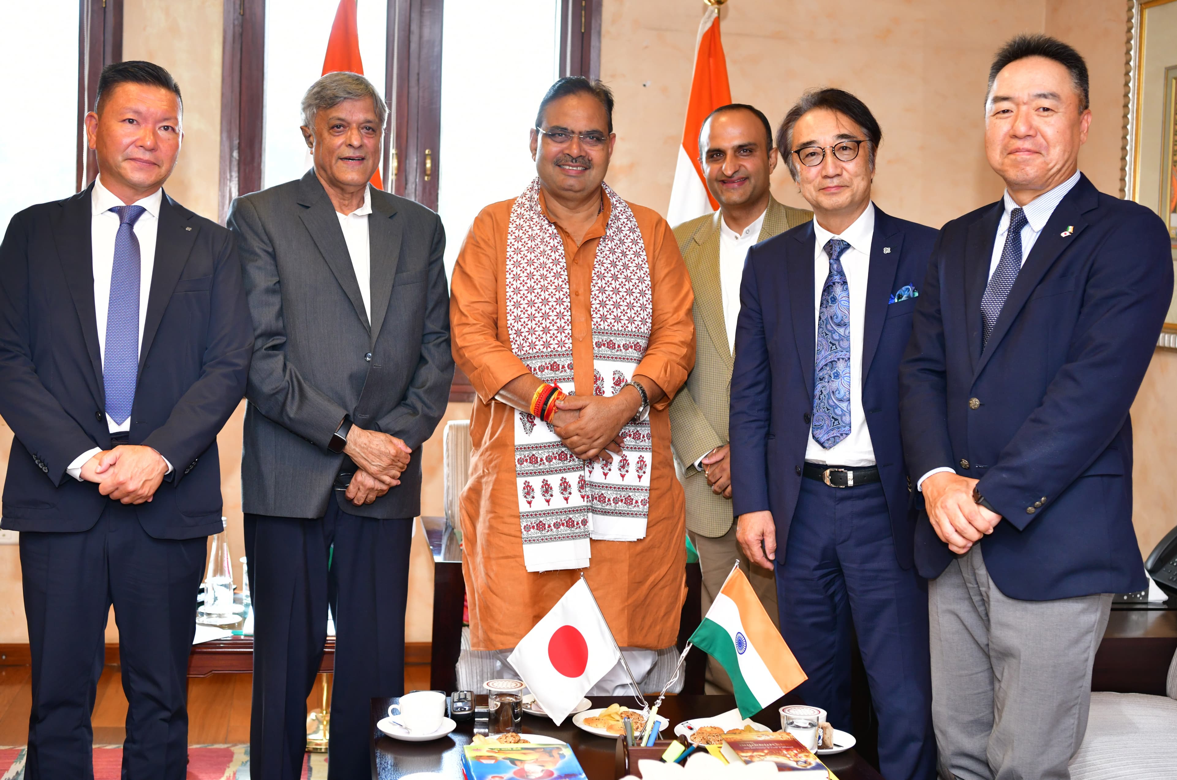 मुख्यमंत्री भजनलाल शर्मा जापानी प्रतिनिधिमंडल के साथ मुख्यमंत्री भजनलाल शर्मा जापानी प्रतिनिधिमंडल के साथ