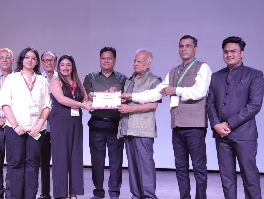 चिल्ड्रन्स फिल्म फेस्टिवल की रंगारंग शुरुआत: देश-विदेश से पहुंचे फिल्मकार को दिए गए अवॉर्ड चिल्ड्रन्स फिल्म फेस्टिवल की रंगारंग शुरुआत: देश-विदेश से पहुंचे फिल्मकार को दिए गए अवॉर्ड