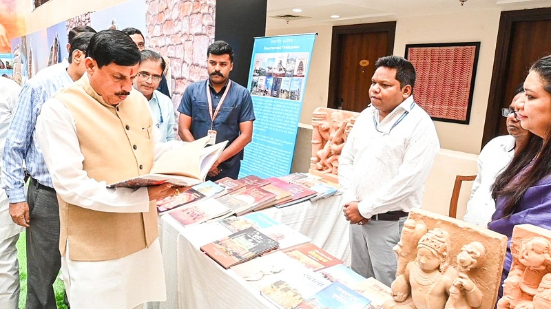 दिल्ली में चार दिवसीय मध्य प्रदेश उत्सव शुरू, मुख्यमंत्री डॉ यादव ने किया उद्घायन दिल्ली में चार दिवसीय मध्य प्रदेश उत्सव शुरू, मुख्यमंत्री डॉ यादव ने किया उद्घायन