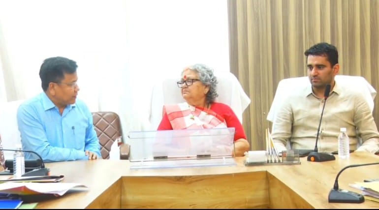 केडीए और नगर निगम तालमेल बैठा हटाए अवैध कब्जे : महापौर केडीए और नगर निगम तालमेल बैठा हटाए अवैध कब्जे : महापौर