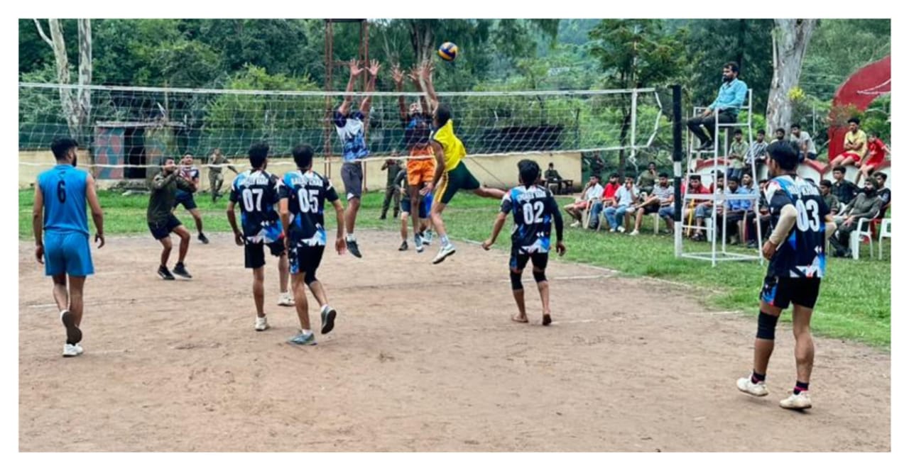 बहुप्रतीक्षित वॉलीबॉल टूर्नामेंट की मेजबानी की बहुप्रतीक्षित वॉलीबॉल टूर्नामेंट की मेजबानी की