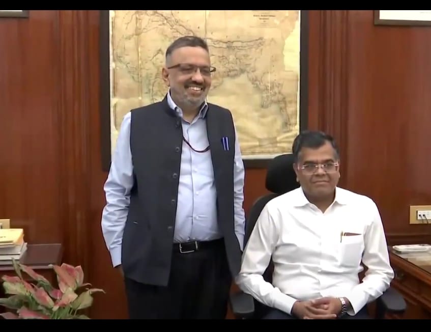 डॉ. टी.वी. सोमनाथन ने राजीव गौबा की सेवानिवृत्ति के बाद भारत सरकार में नए कैबिनेट सचिव के रूप में संभाला पदभार डॉ. टी.वी. सोमनाथन ने राजीव गौबा की सेवानिवृत्ति के बाद भारत सरकार में नए कैबिनेट सचिव के रूप में संभाला पदभार