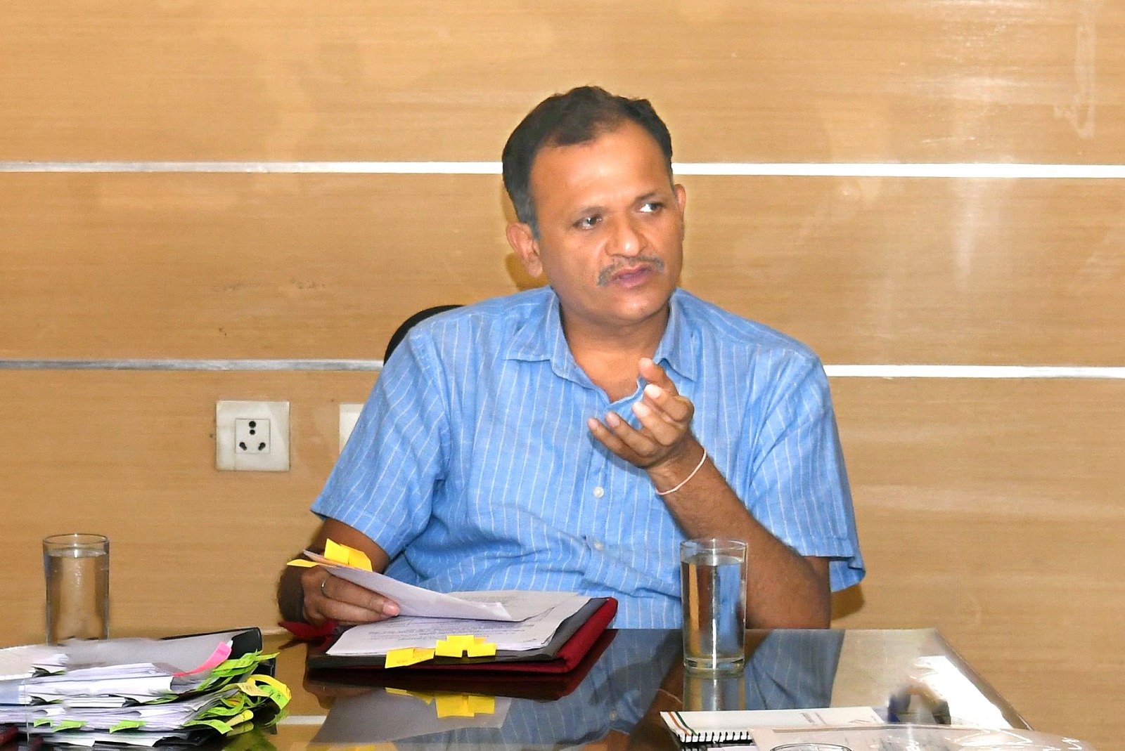 अविचल अविचल