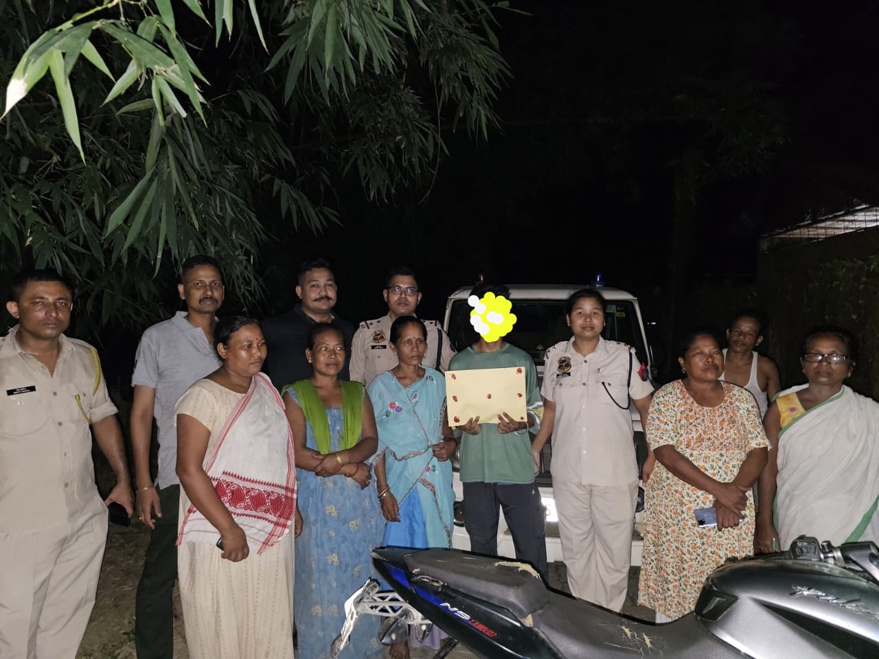 जोरहाट में हेरोइन के साथ गिरफ्तार तस्कर की छवि। जोरहाट में हेरोइन के साथ गिरफ्तार तस्कर की छवि।