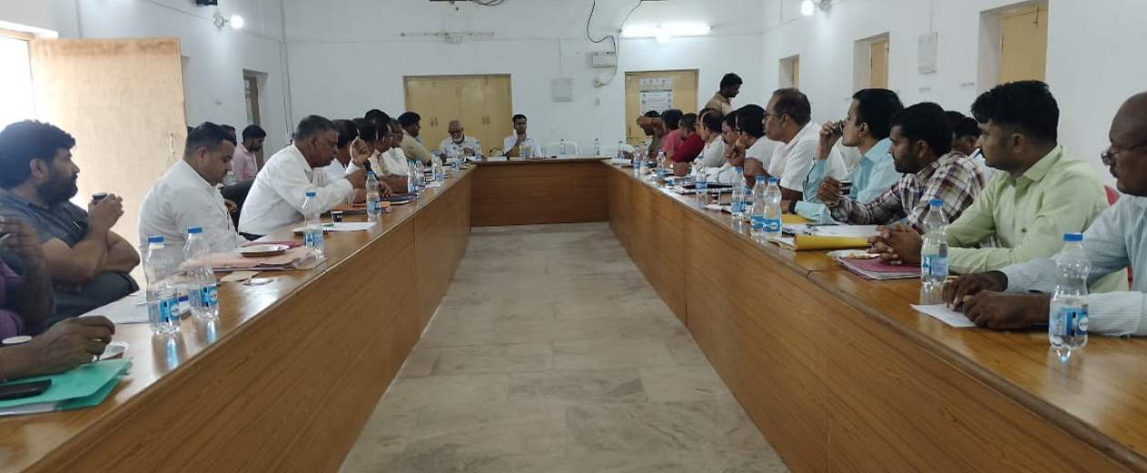 पश्चिमी राजस्थान का विख्यात बाबा रामदेव मेला पांच सितम्बर से, व्यवस्थाओं को लेकर जिला कलेक्टर ने ली बैठक पश्चिमी राजस्थान का विख्यात बाबा रामदेव मेला पांच सितम्बर से, व्यवस्थाओं को लेकर जिला कलेक्टर ने ली बैठक