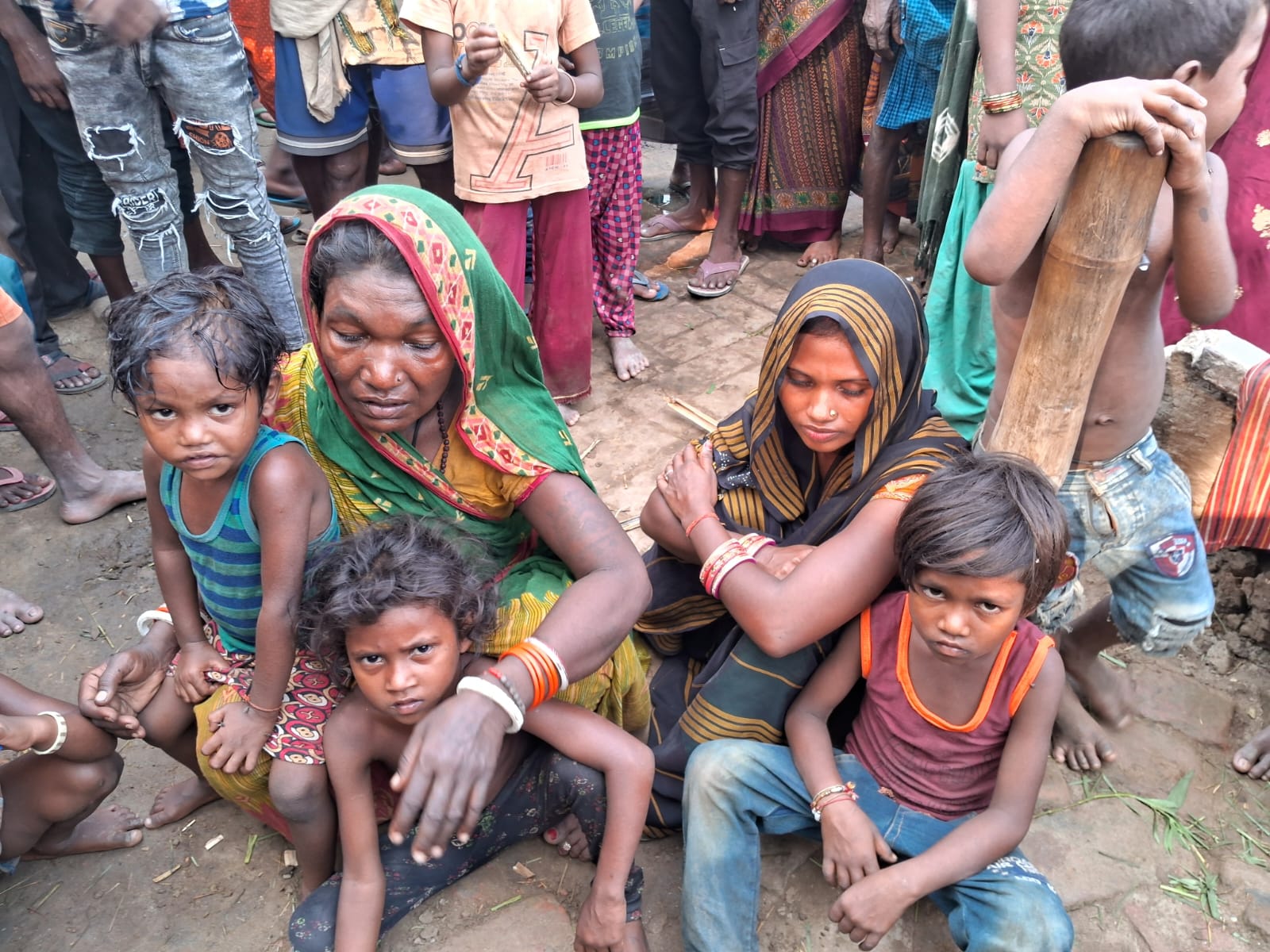 मृतक परिवार मृतक परिवार