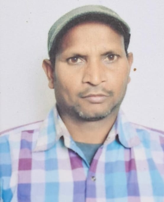 मृतक मजदूर की फाईल फोटो मृतक मजदूर की फाईल फोटो