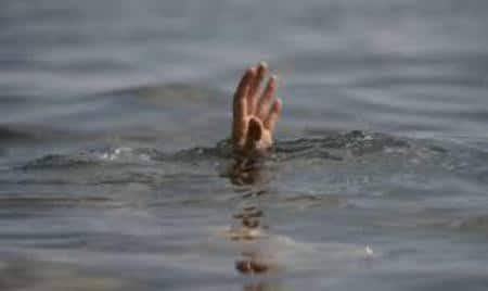 ददरी फाल में बहा अधेड़ ददरी फाल में बहा अधेड़