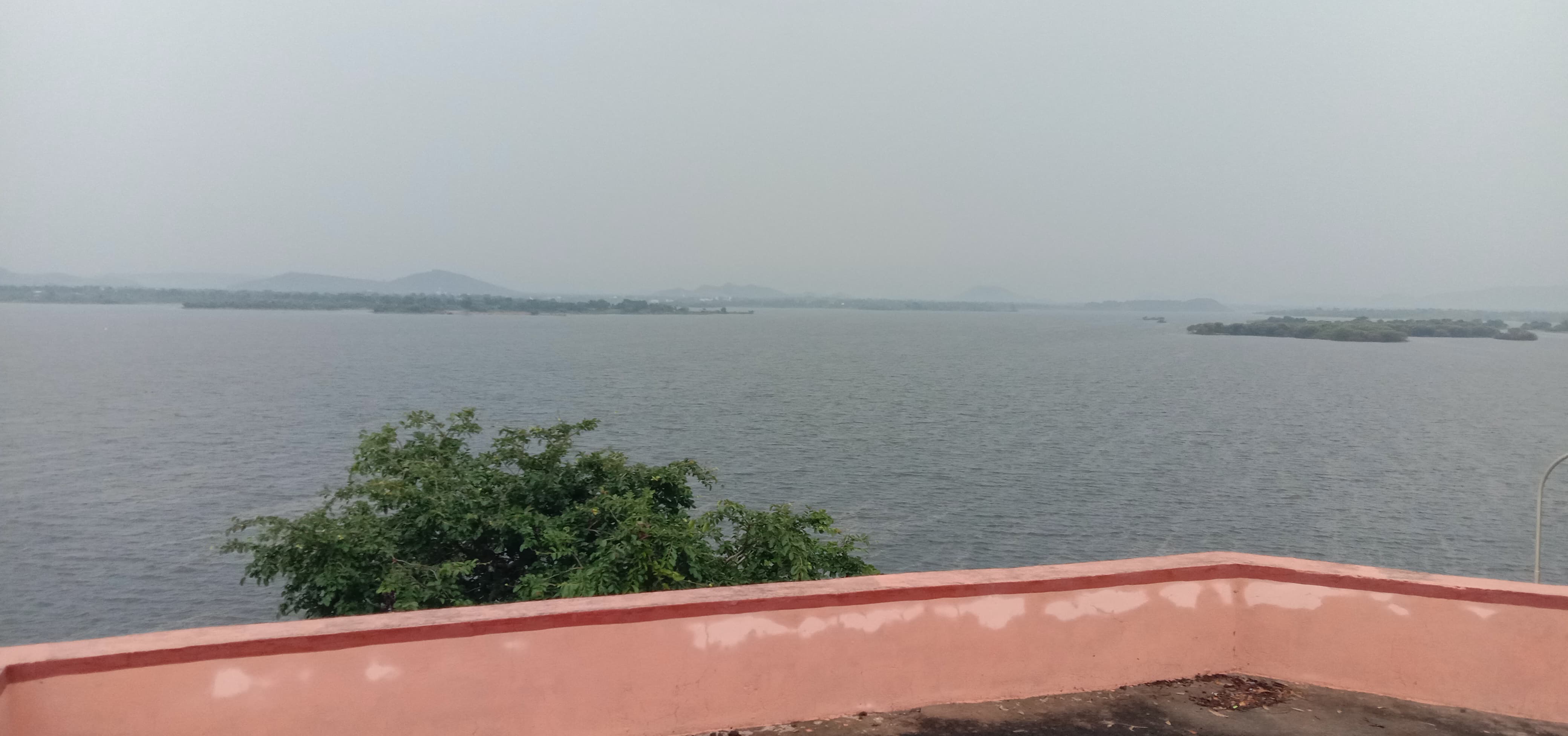सोम कमला आंबा बांध में हुई पानी की आवक