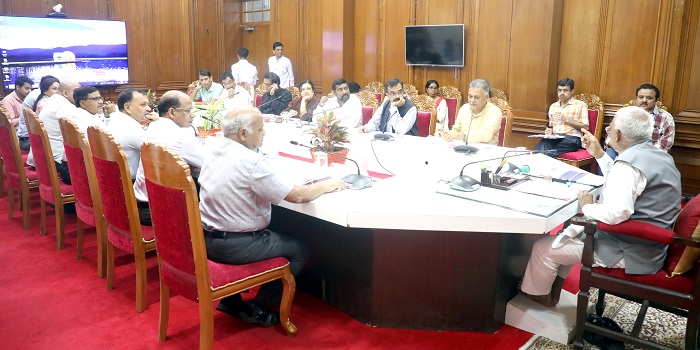 राज्यपाल मंगुभाई पटेल ने की उच्च शिक्षा विभाग की समीक्षा राज्यपाल मंगुभाई पटेल ने की उच्च शिक्षा विभाग की समीक्षा