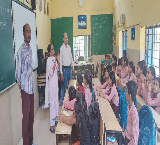 रोग प्रतिरोधक क्षमता को बढ़ाने को व्यक्तिगत स्वच्छता महत्वपूर्ण: डॉ.निमिषा अवस्थी रोग प्रतिरोधक क्षमता को बढ़ाने को व्यक्तिगत स्वच्छता महत्वपूर्ण: डॉ.निमिषा अवस्थी