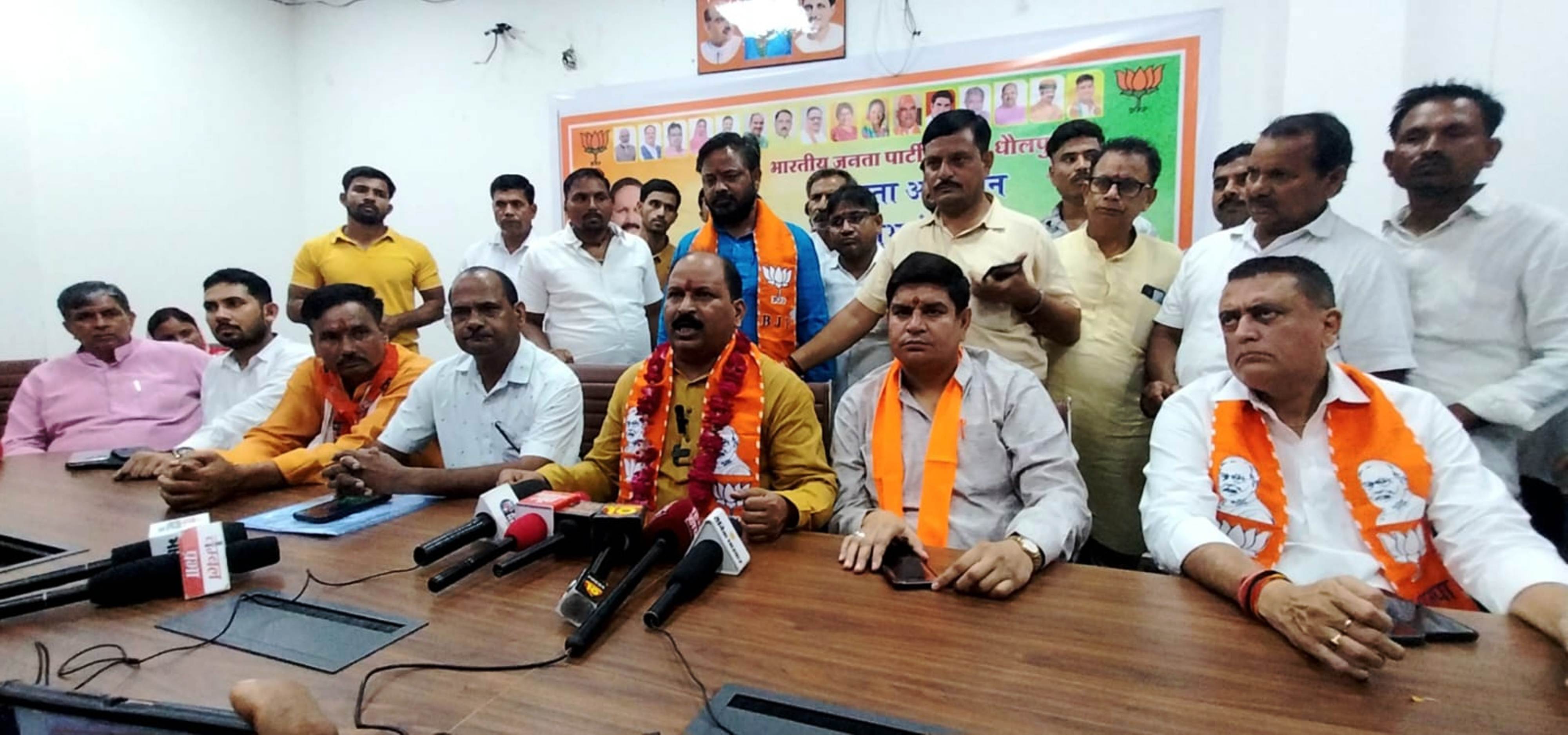 प्रदेश में सवा करोड भाजपा सदस्य बनाने का लक्ष्य : मीणा प्रदेश में सवा करोड भाजपा सदस्य बनाने का लक्ष्य : मीणा