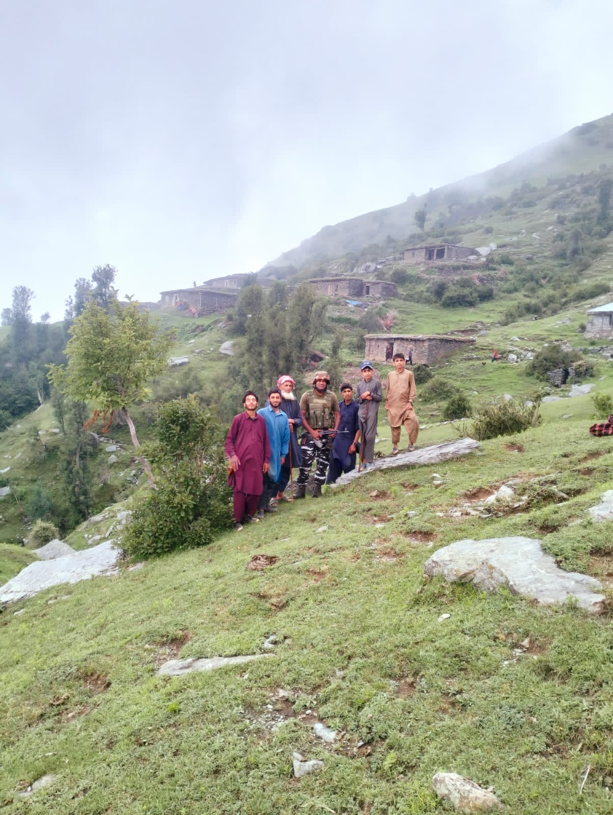 सामुदायिक समन्वय को मजबूत करने के लिए एमिटी मीटिंग आयोजित की सामुदायिक समन्वय को मजबूत करने के लिए एमिटी मीटिंग आयोजित की