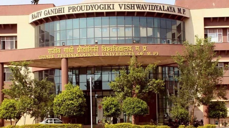 आरजीपीवी घोटाला मामले में ईडी ने छापे में 1.90 करोड़ रुपये की चल-संपत्ति फ्रीज की आरजीपीवी घोटाला मामले में ईडी ने छापे में 1.90 करोड़ रुपये की चल-संपत्ति फ्रीज की