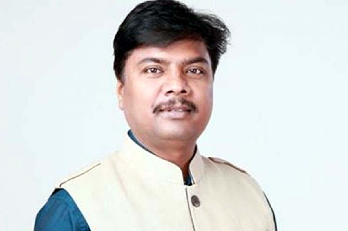 भूपेश बघेल , दीपक बैज बताएं कांग्रेस के टिकट बेचने वाले ठेकेदार कौन है : केदार कश्यप भूपेश बघेल , दीपक बैज बताएं कांग्रेस के टिकट बेचने वाले ठेकेदार कौन है : केदार कश्यप
