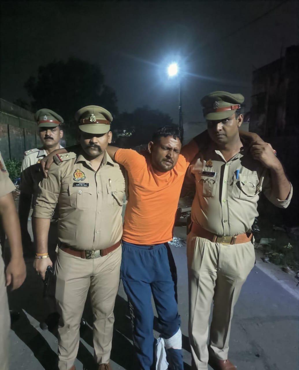 घायल बदमाश घायल बदमाश