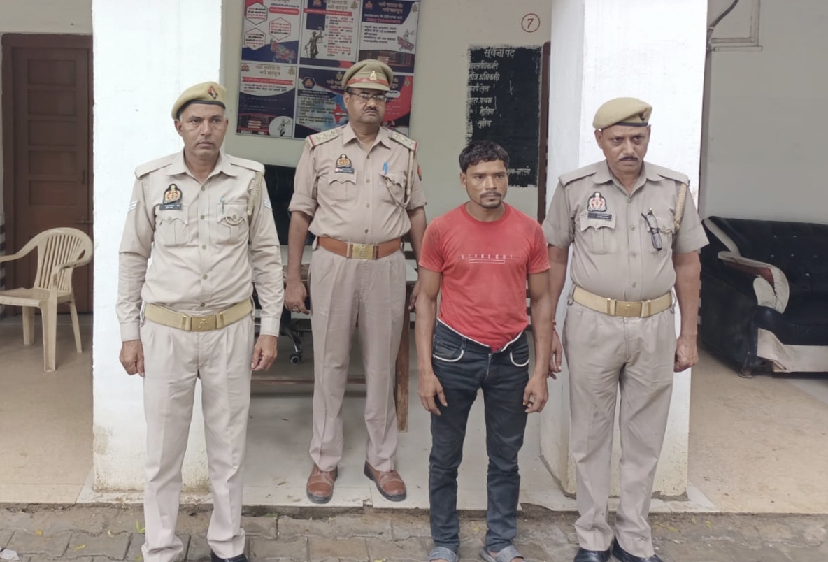 गिरफ्तार अभियुक्त