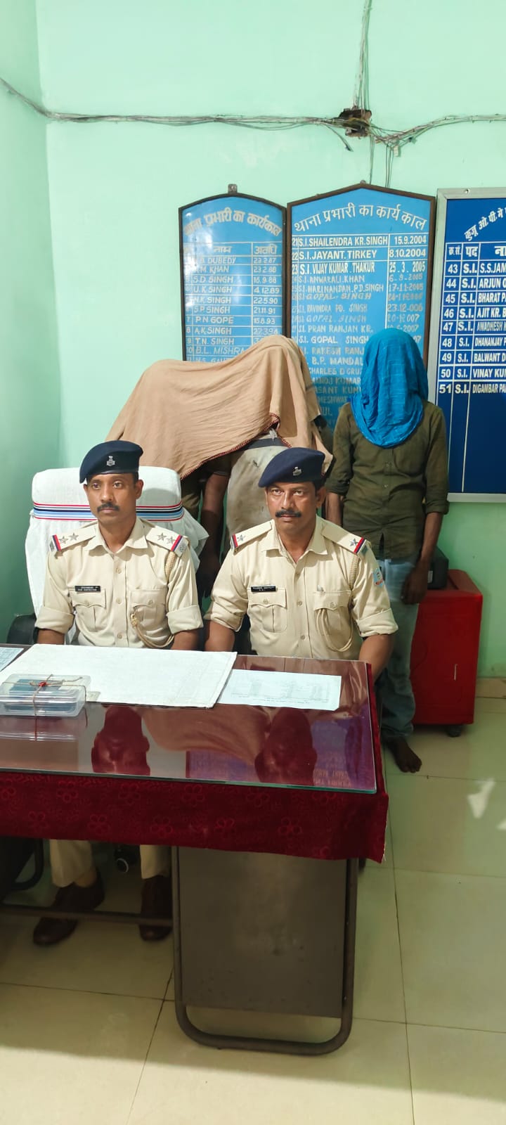 गिरफ्तार तस्कर गिरफ्तार तस्कर