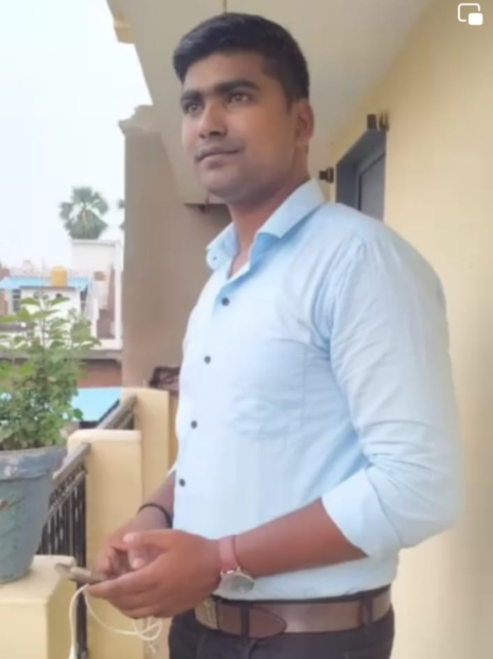 भाजपा नेता के गनर ने खुद को मारी गोली मौत , पुलिस जांच में जुटी , मौत का कारण संदिग्ध भाजपा नेता के गनर ने खुद को मारी गोली मौत , पुलिस जांच में जुटी , मौत का कारण संदिग्ध