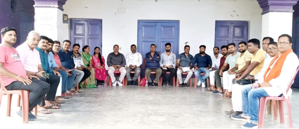 बांग्लादेश में हिंदुओ पर हो रहे अत्याचार के विरुद्ध में निकाली जाएगी हिंदू जागरण यात्रा बांग्लादेश में हिंदुओ पर हो रहे अत्याचार के विरुद्ध में निकाली जाएगी हिंदू जागरण यात्रा
