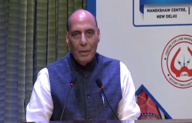 नई दिल्ली के मानेकशा सेंटर में बॉर्डर एरिया डेवलपमेंट कॉन्क्लेव को संबोधित करते रक्षा मंत्री नई दिल्ली के मानेकशा सेंटर में बॉर्डर एरिया डेवलपमेंट कॉन्क्लेव को संबोधित करते रक्षा मंत्री