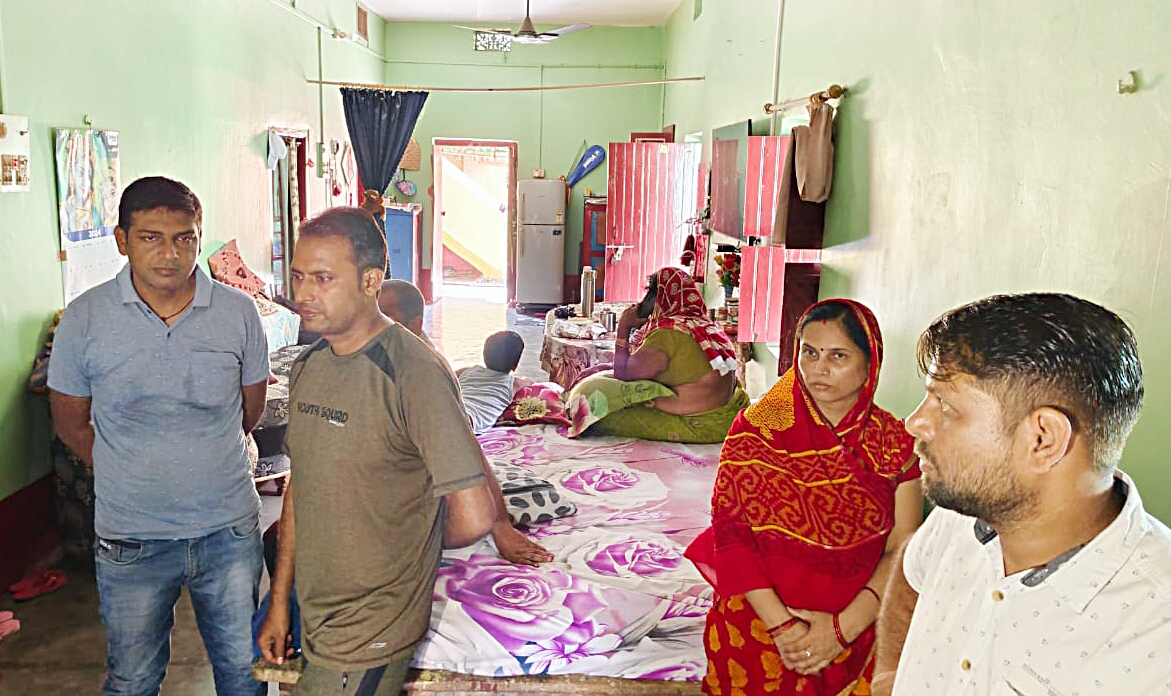 पीड़ित परिवार पीड़ित परिवार