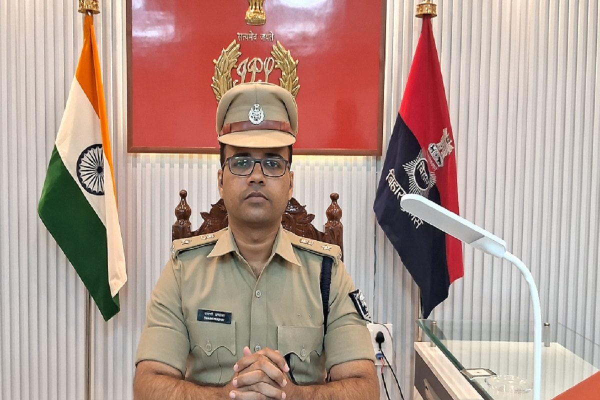 आईपीएस स्वर्ण प्रभात का फाइल फोटो आईपीएस स्वर्ण प्रभात का फाइल फोटो